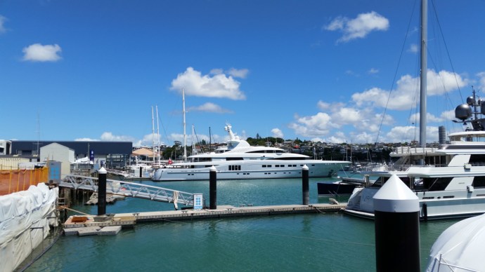 NZ aukland and campervan-3